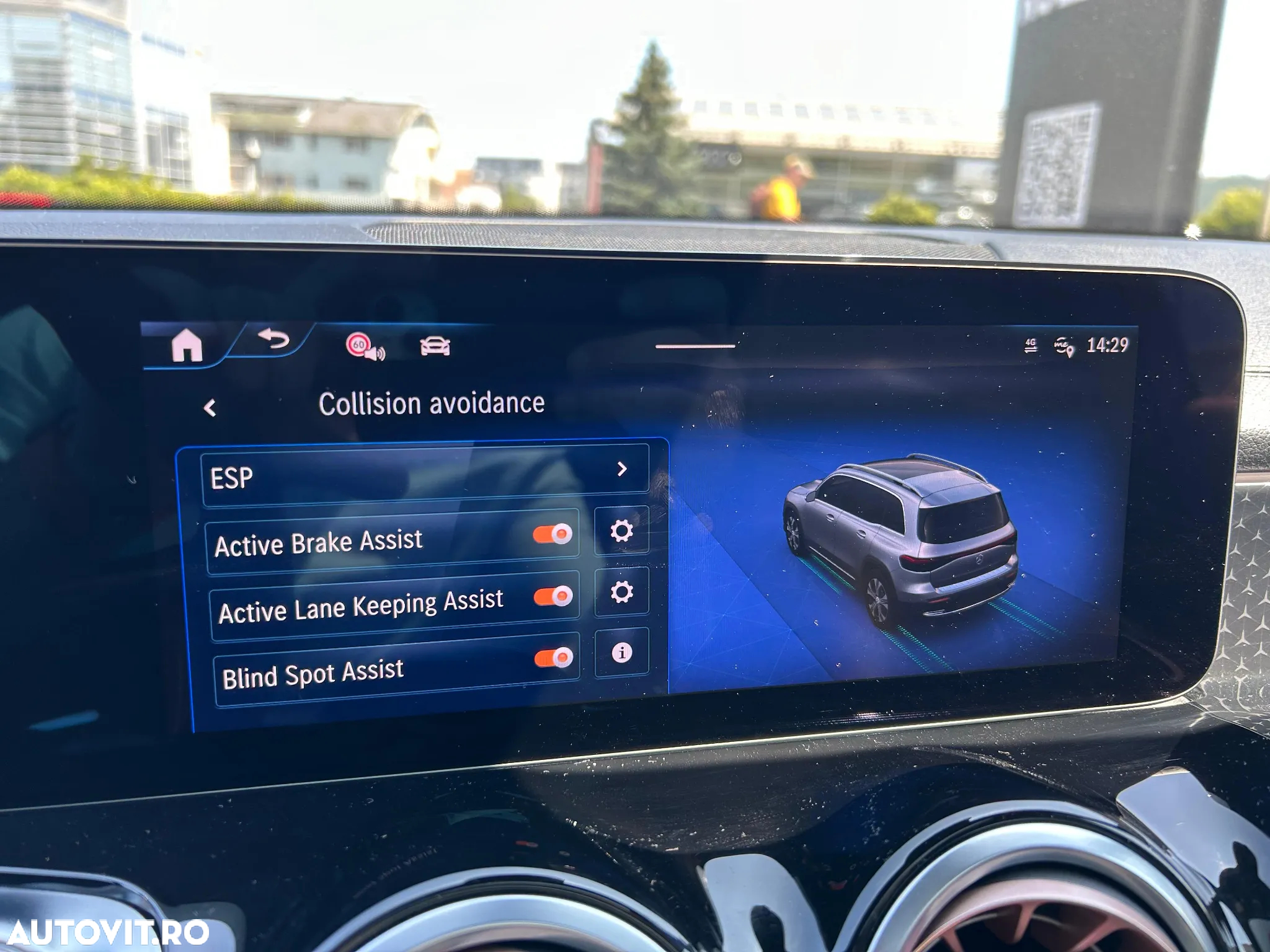 Mercedes-Benz EQB 350 4MATIC - 16