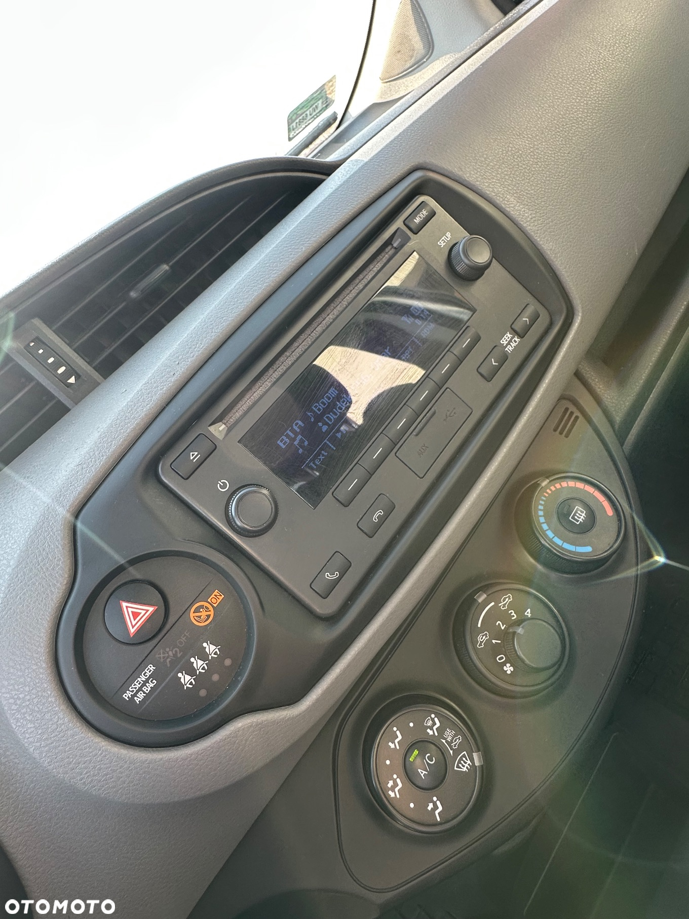Toyota Yaris 1.0 Life - 24