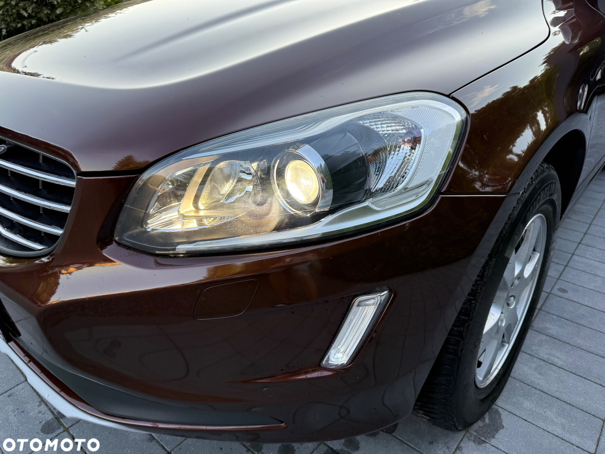 Volvo XC 60 D4 Momentum - 8
