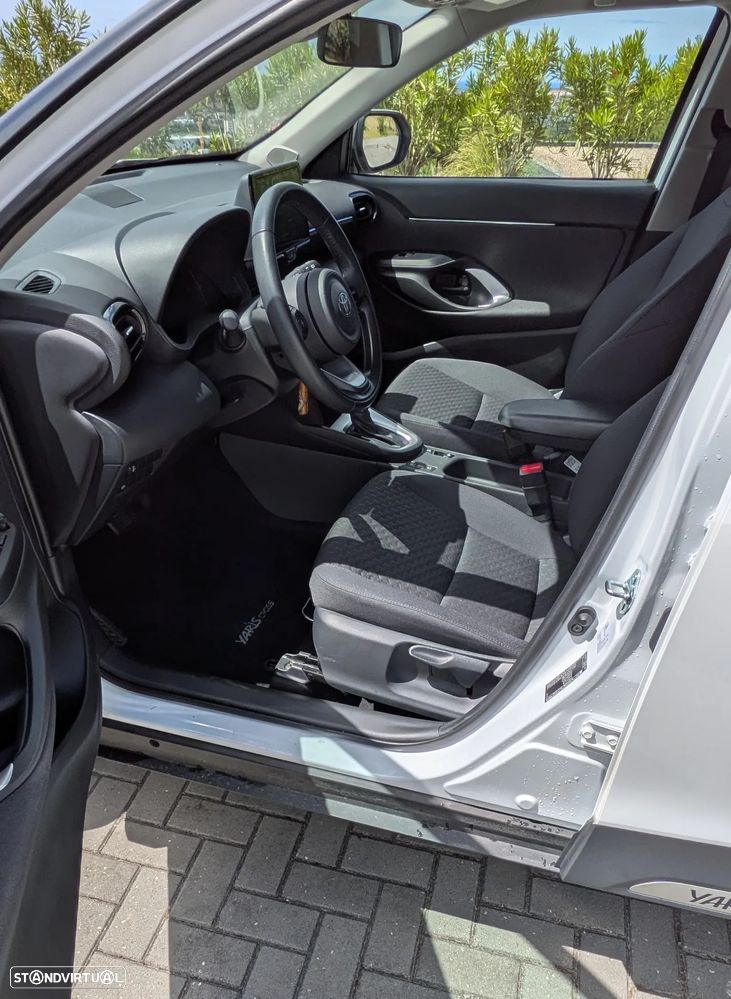 Toyota Yaris Cross 1.5 HDF Comfort Plus - 7