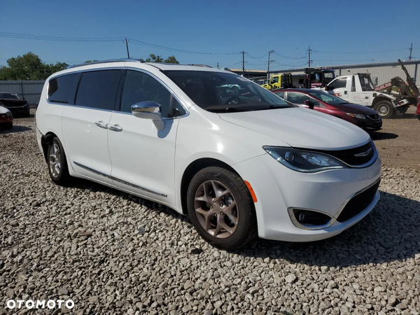 Chrysler Pacifica