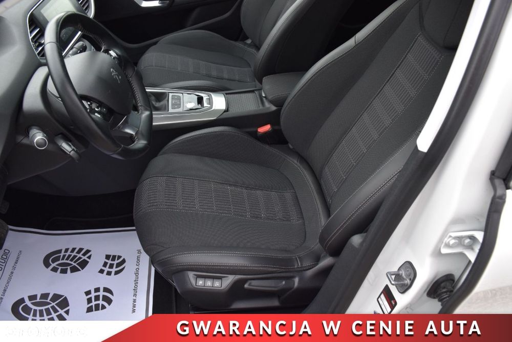 Peugeot 308 BlueHDi FAP 120 EAT6 Stop & Start Allure - 9