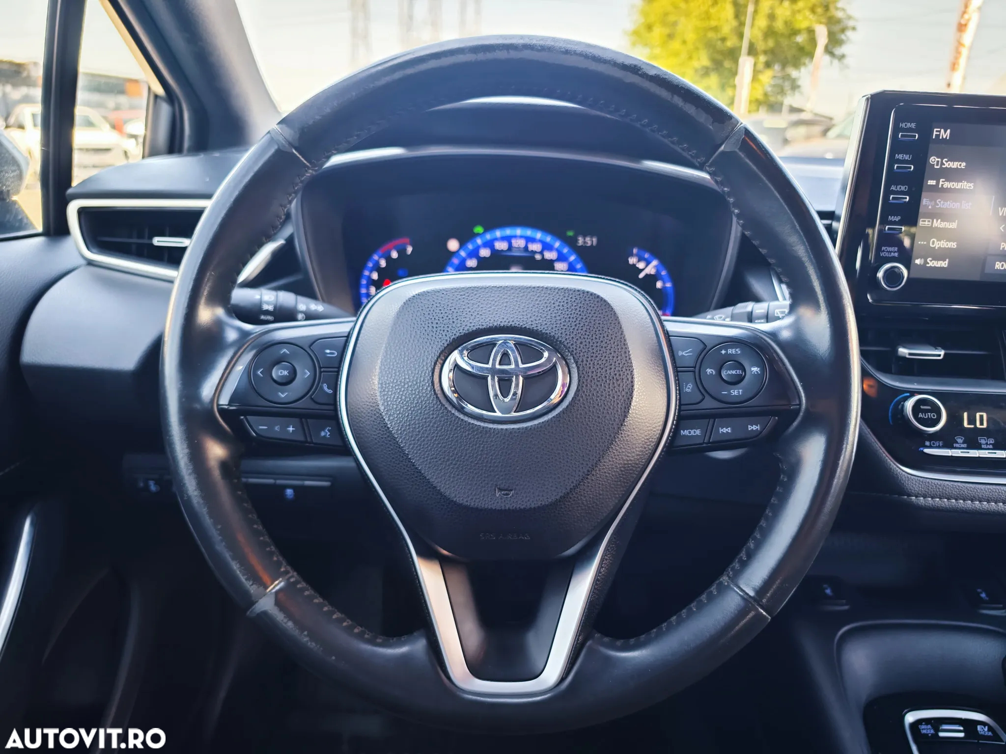 Toyota Corolla 1.8 HSD Dynamic - 11