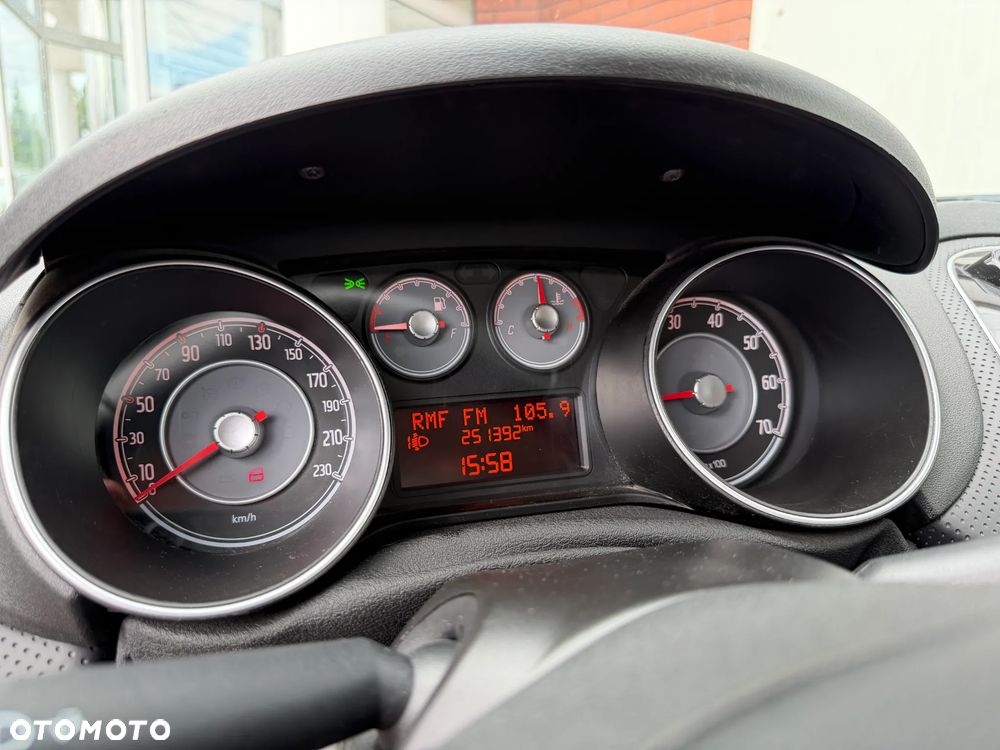 Fiat Punto Evo 1.2 8V MyLife Start&Stop - 13