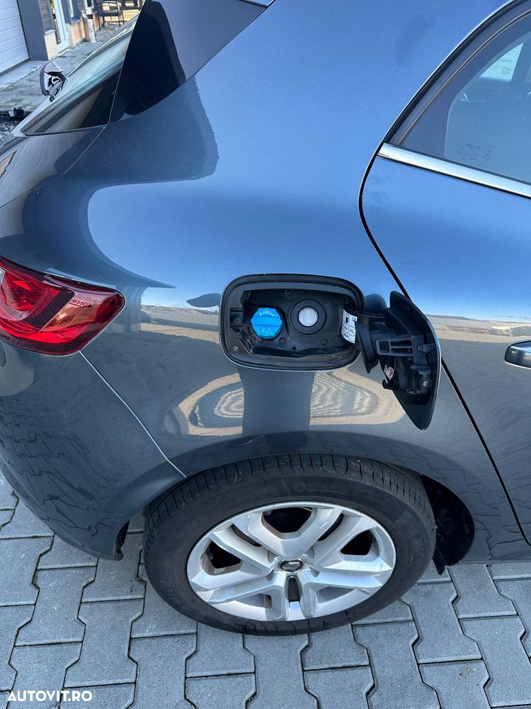 Renault Megane BLUE dCi Zen - 9