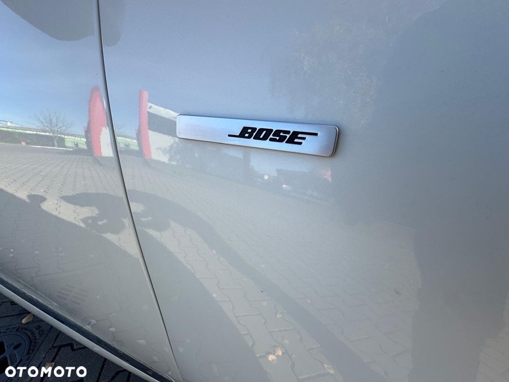 Renault Scenic 1.5 dCi Energy Bose EU6 - 11