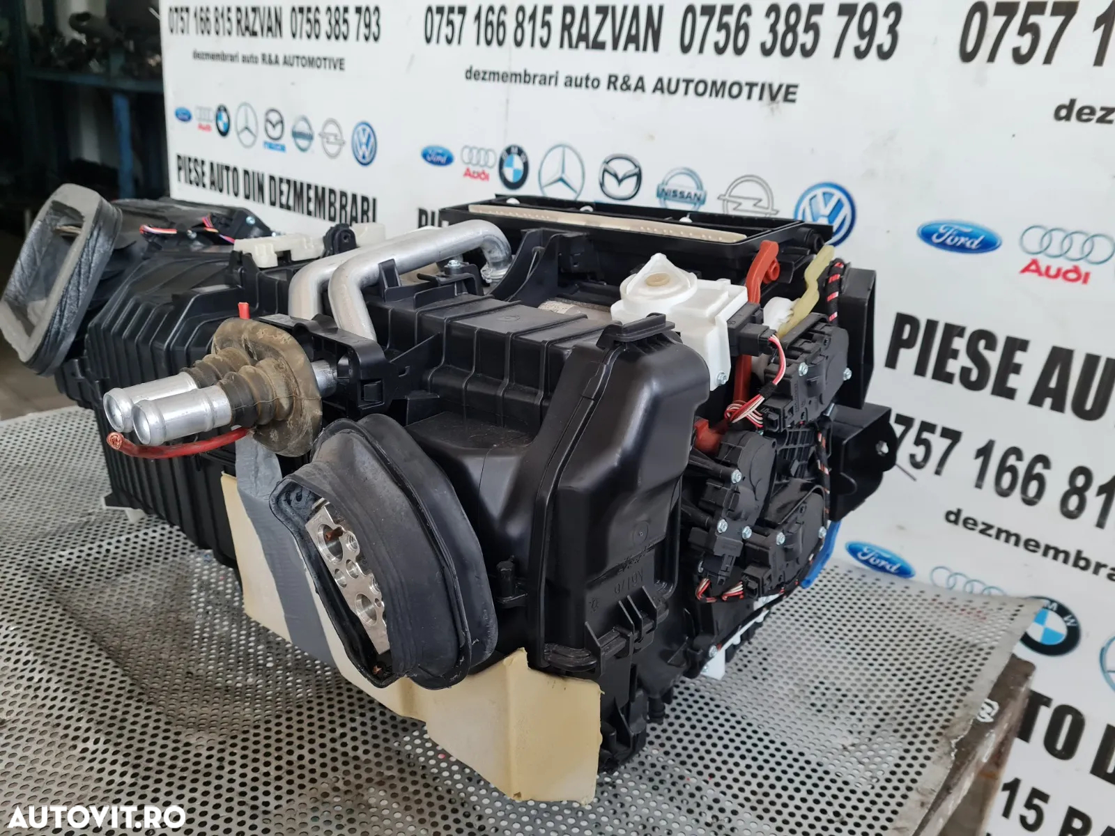 Carcasa Aeroterma Audi A5 2.0 Tdi Euro 5 Motor CJC Cutie Automata NYM An 2012-2013-2014-2015 Volan - 5