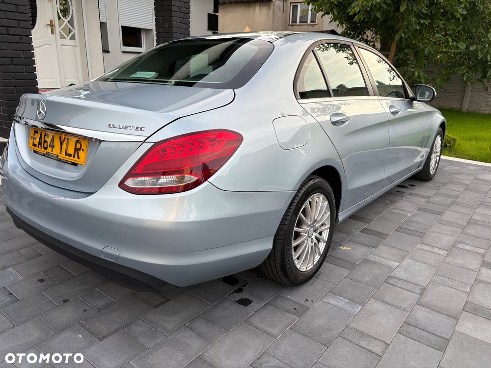 Mercedes-Benz Klasa C 220 CDI DPF BlueEFFICIENCY - 6