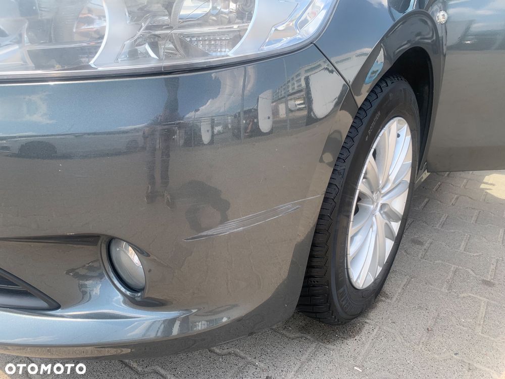 Peugeot 301 1.6 BlueHDi Active - 29