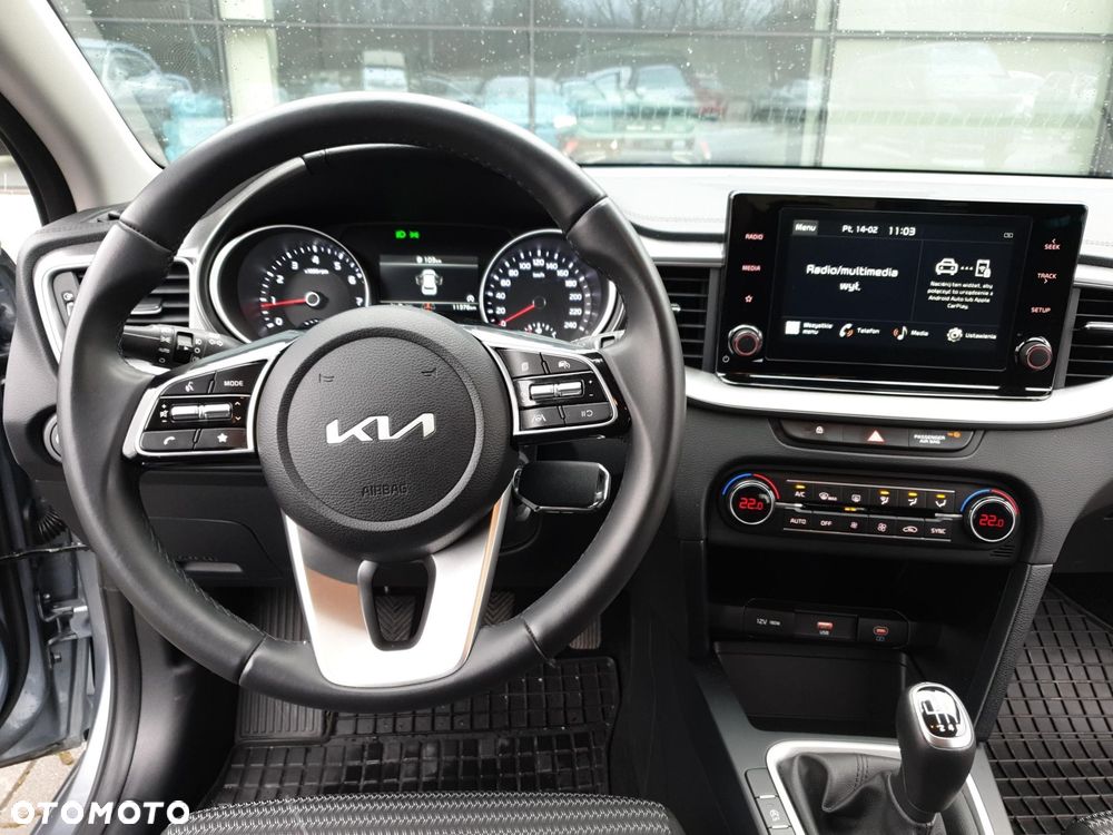 Kia Ceed 1.5 T-GDI M - 14