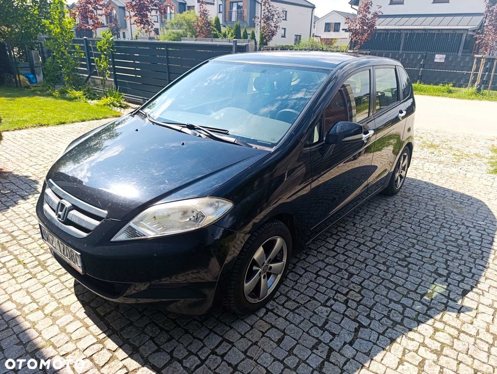 Honda FR-V - 4