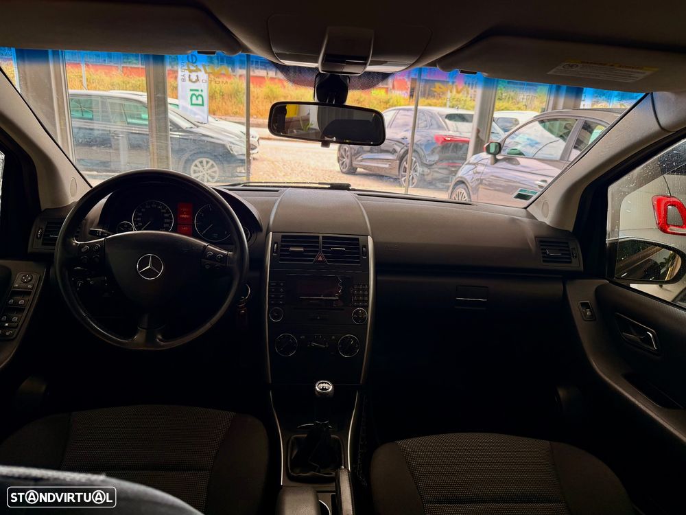 Mercedes-Benz A 150 Elegance - 10