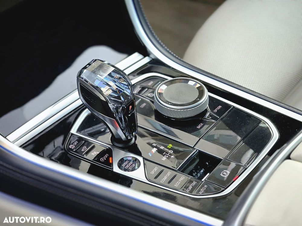 BMW M8 M850i xDrive AT - 8