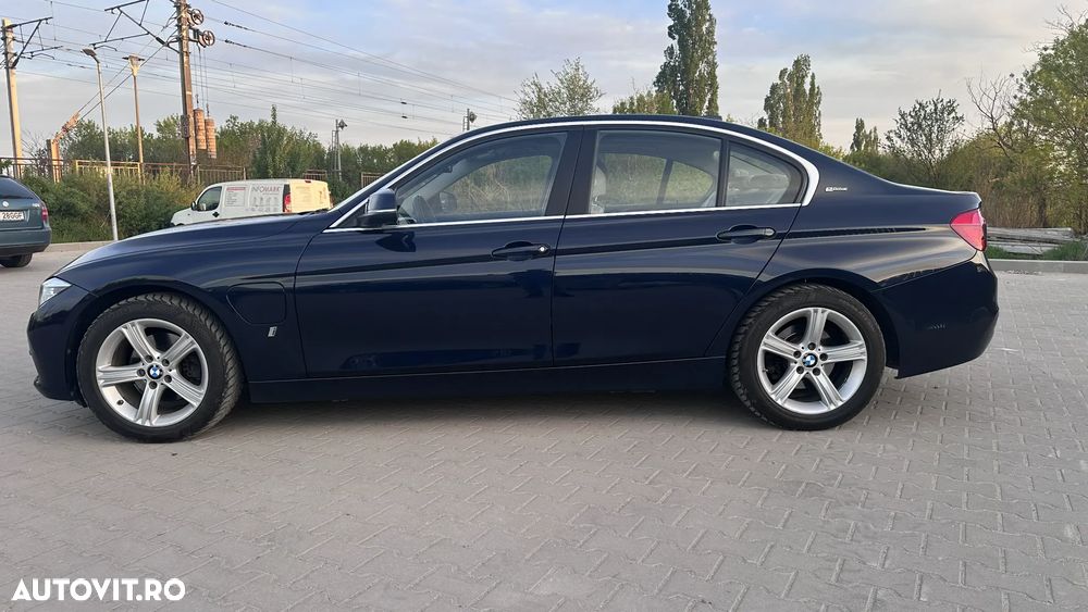 BMW Seria 3 330e iPerformance Advantage - 2