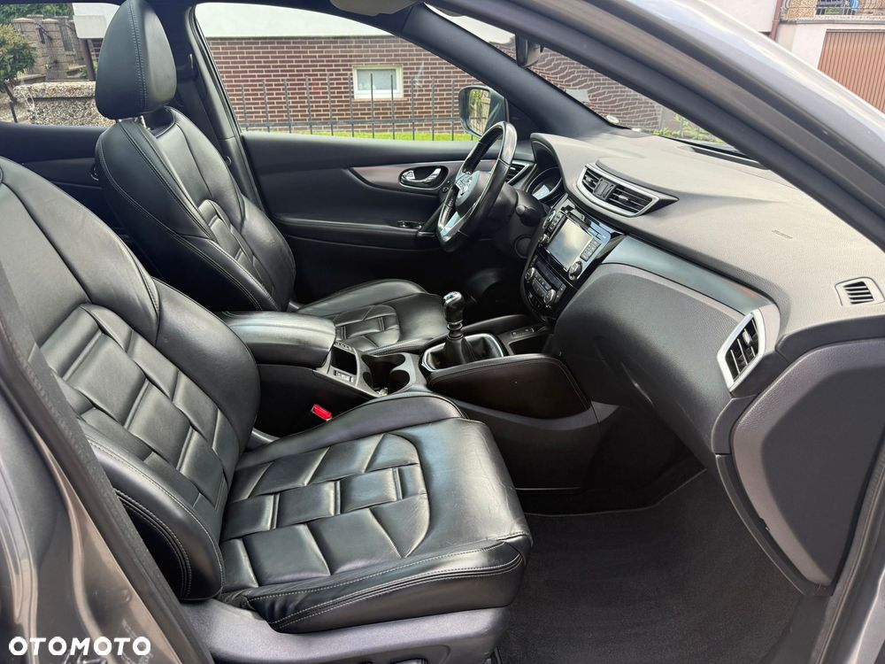 Nissan Qashqai - 12