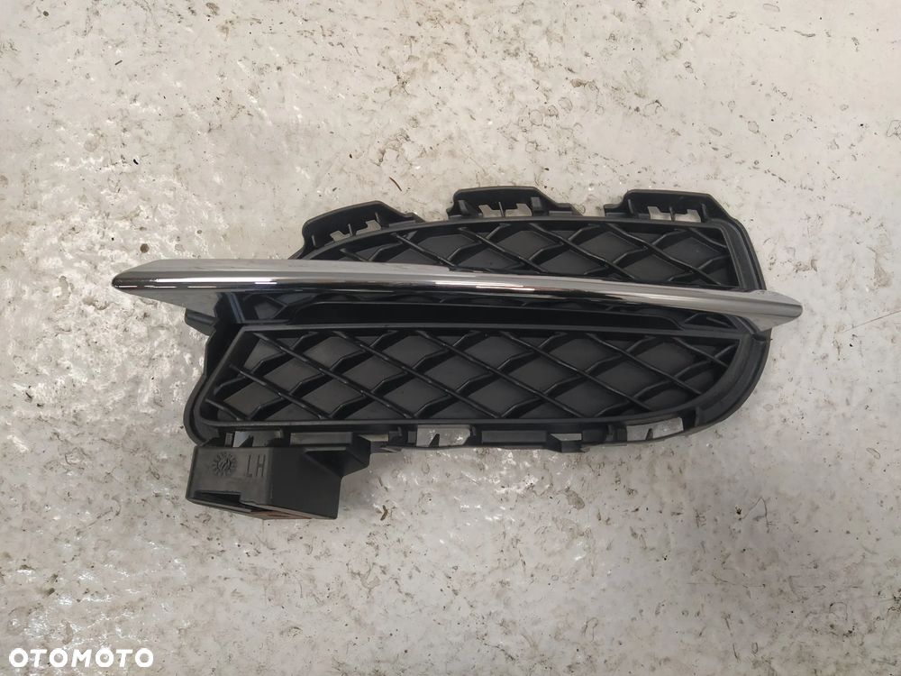 JAGUAR XJ X351 ELEMENTY ZDERZAKA PRZÓD KRATKA ŚRODKOWA LEWA PRAWA WIĄZKA KABEL PDC 4XPDC CZUJNIKI PARKOWANIA SPRYSKIWACZE ABSORBER CZUJNIK UDERZENIOWY ORYGINAŁ - 17