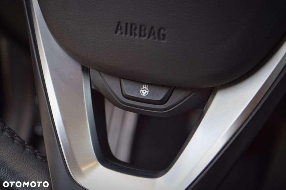 BMW Seria 3 320d xDrive Luxury Line sport - 18