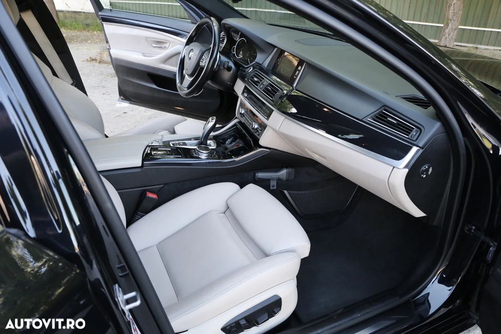 BMW Seria 5 520d Aut. - 12