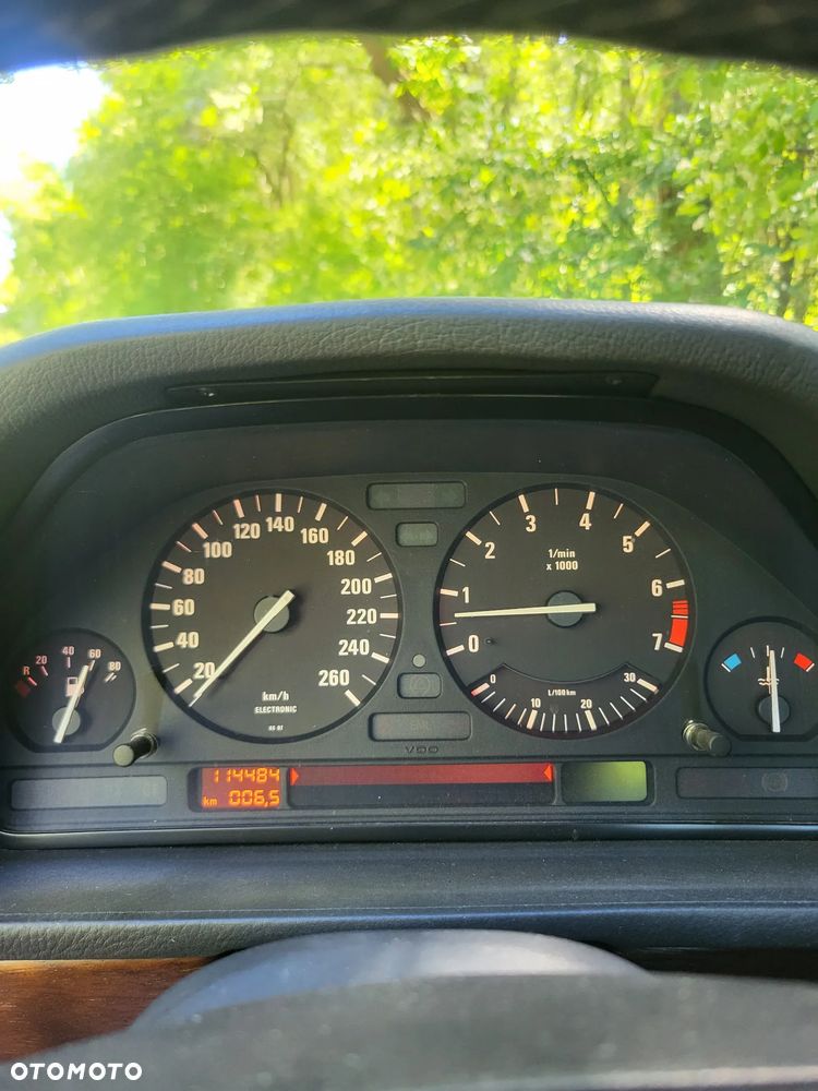 BMW Seria 5 - 8