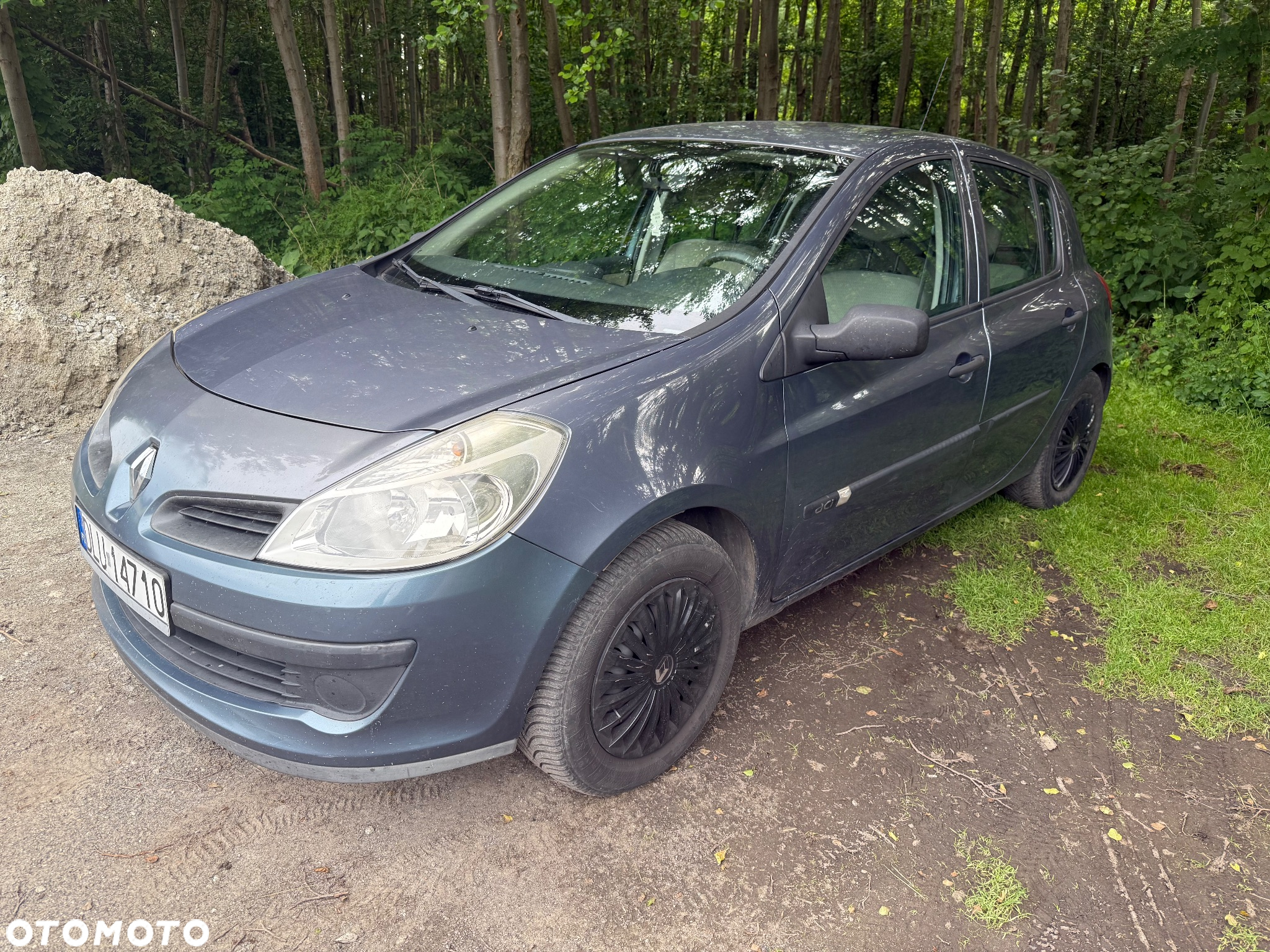 Renault Clio 1.5 dCi 85 FAP Dynamique - 8