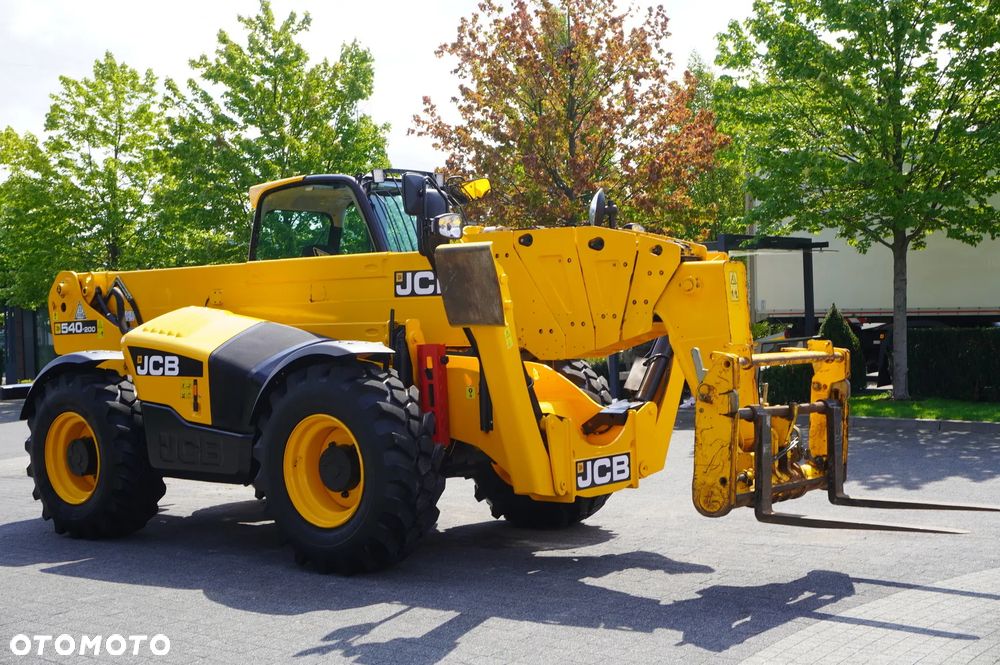 JCB 540-200 / 20 m zasięg / Joystick - 8