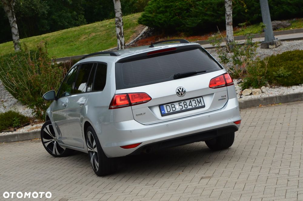 Volkswagen Golf 1.6 TDI BlueMotion Technology Comfortline - 10