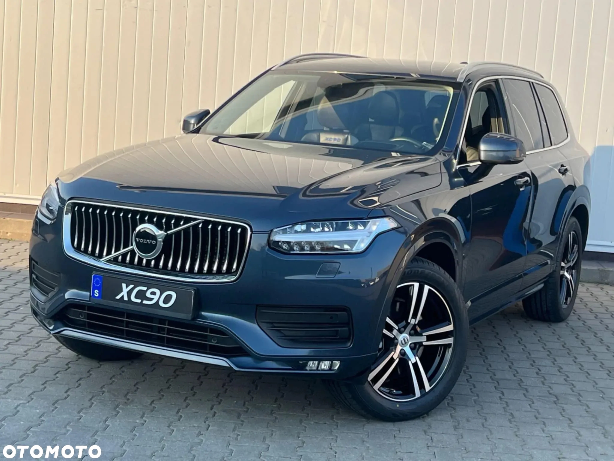 Volvo XC 90 - 16
