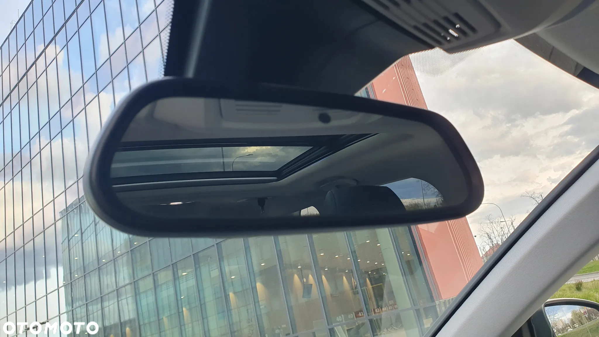 Peugeot 5008 1.5 BlueHDi Allure Pack S&S - 34