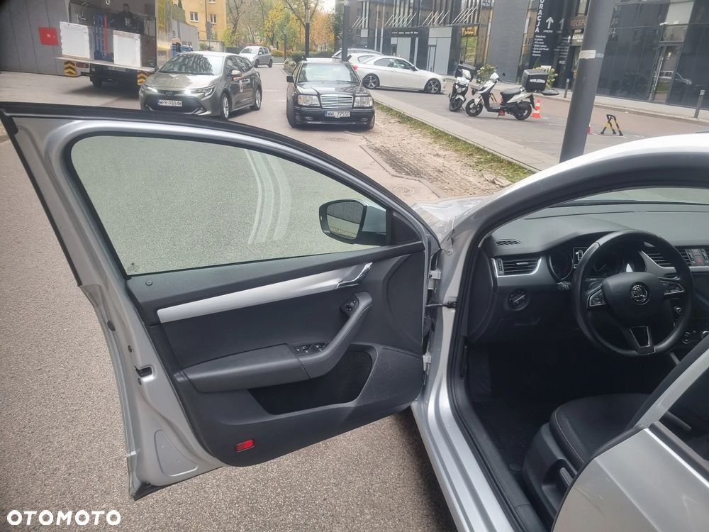 Skoda Octavia 2.0 TDI Ambition DSG EU6 - 18