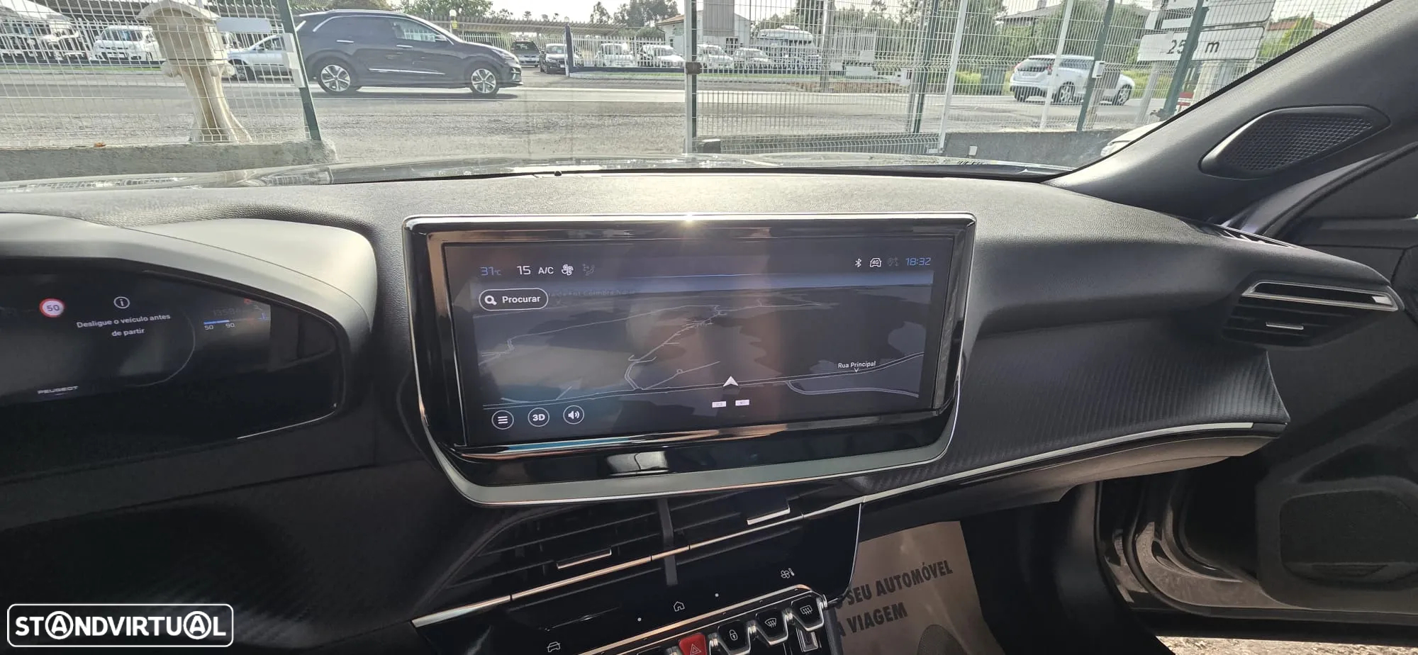 Peugeot 2008 PureTech 100 Allure - 42