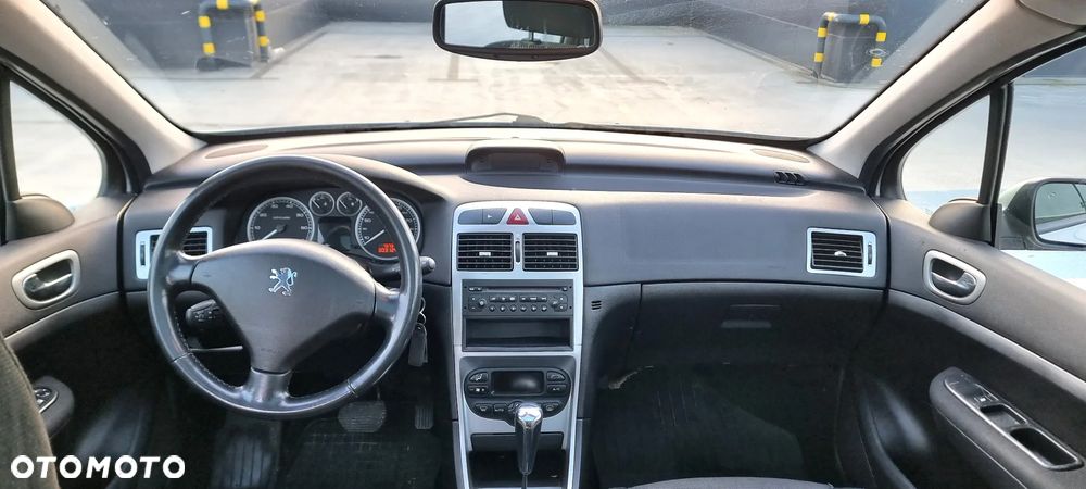 Peugeot 307 1.6 XT Premium - 6