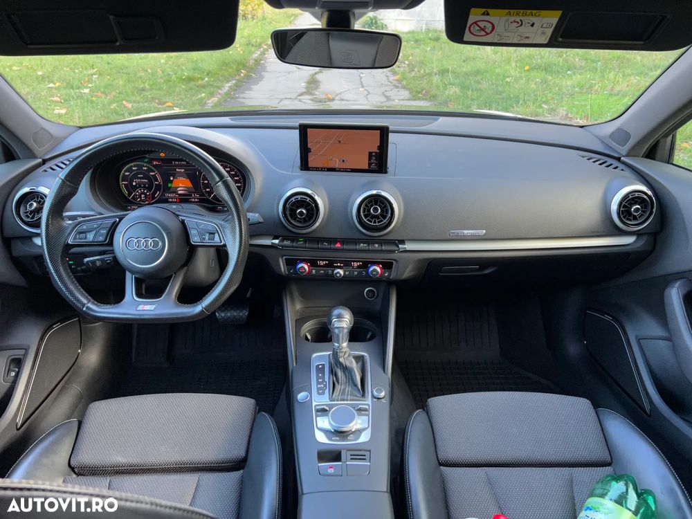 Audi A3 1.4 TFSI Sportback e-tron S line Sportpaket - 23