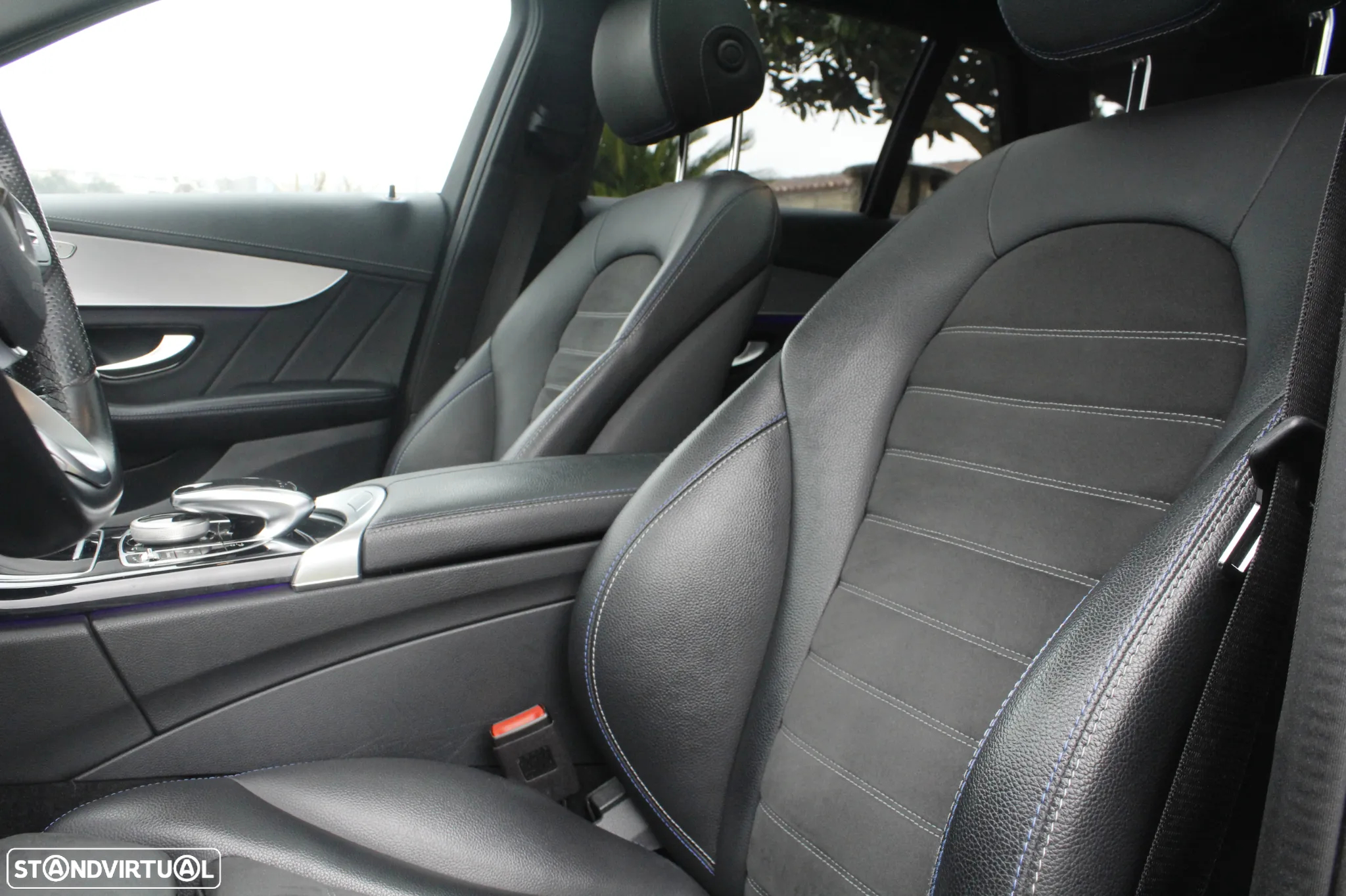 Mercedes-Benz C 300 de AMG Line - 17
