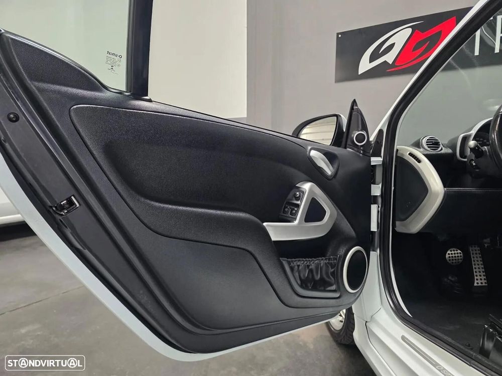 Smart ForTwo Coupé 1.0 T Brabus Xclusive - 8