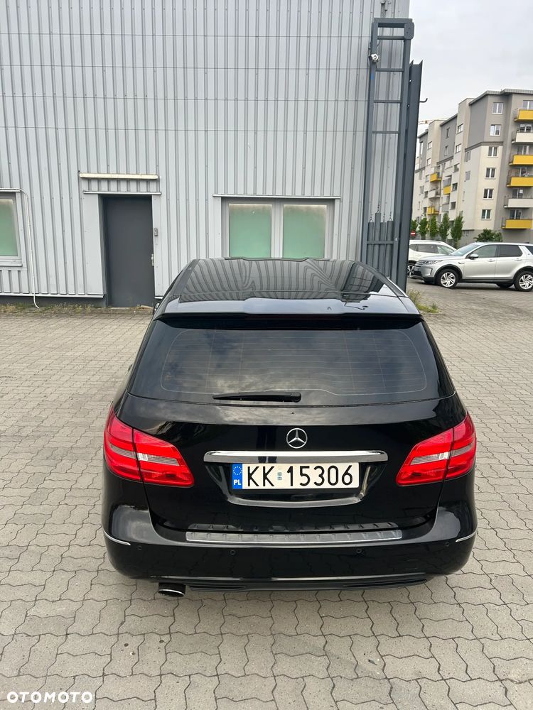 Mercedes-Benz Klasa B 180 CDI (BlueEFFICIENCY) - 4