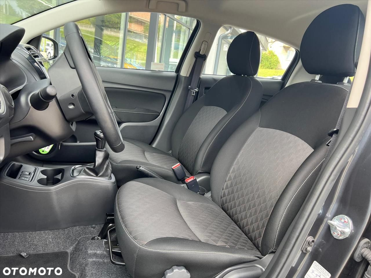 Mitsubishi Space Star 1.2 AS&G Invite - 9