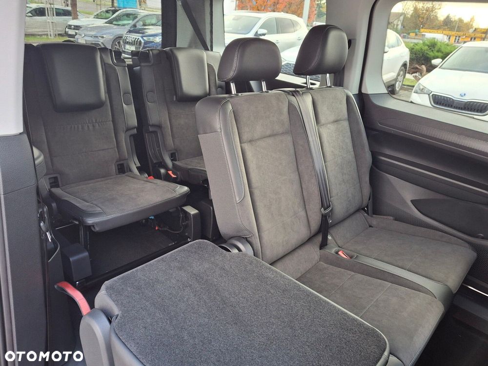 Volkswagen Caddy Maxi 2.0 TDI Style DSG - 28