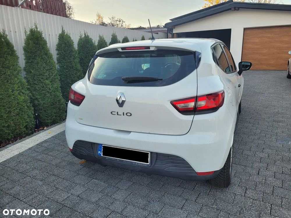 Renault Clio 1.2 16V Authentique - 6