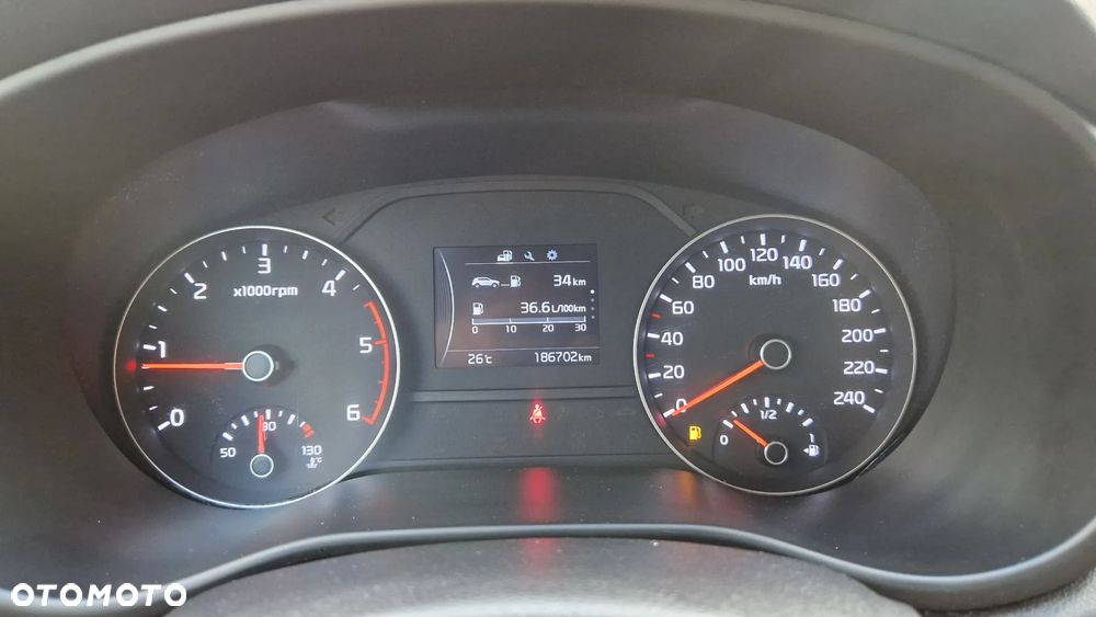Kia Sportage 1.7 CRDI 2WD Attract - 20