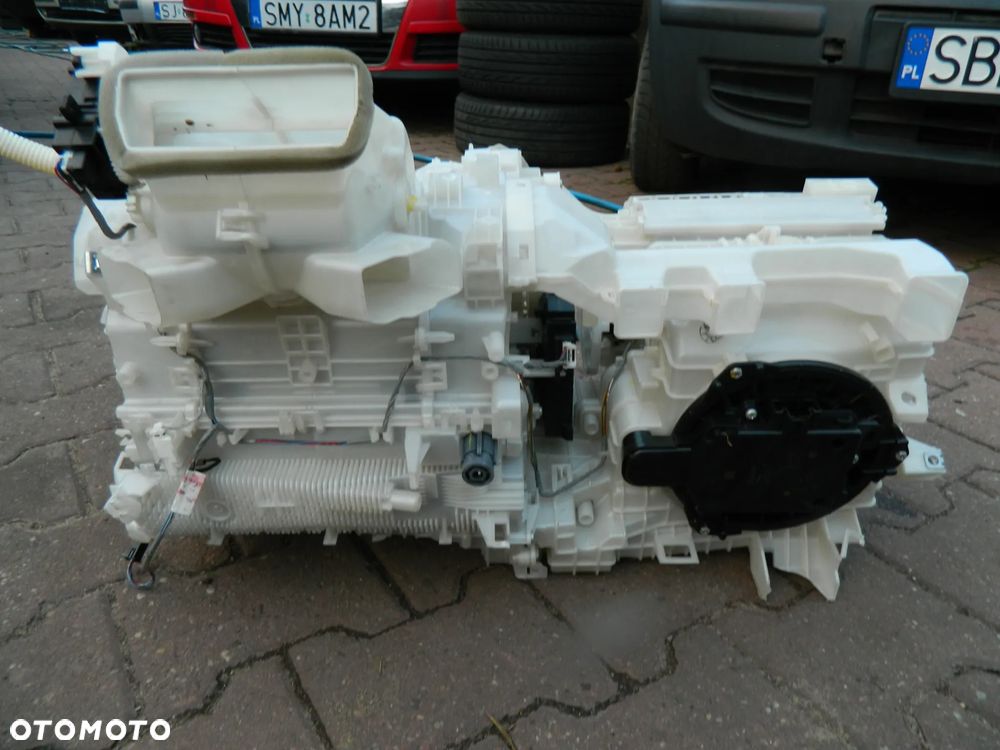Toyota Rav 4 V 2020 2.5  Hybrid Nagrzewnica EU - 6
