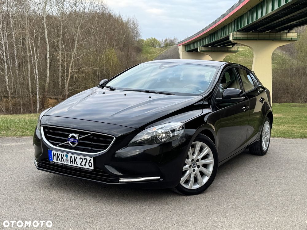Volvo V40 D3 Summum - 1