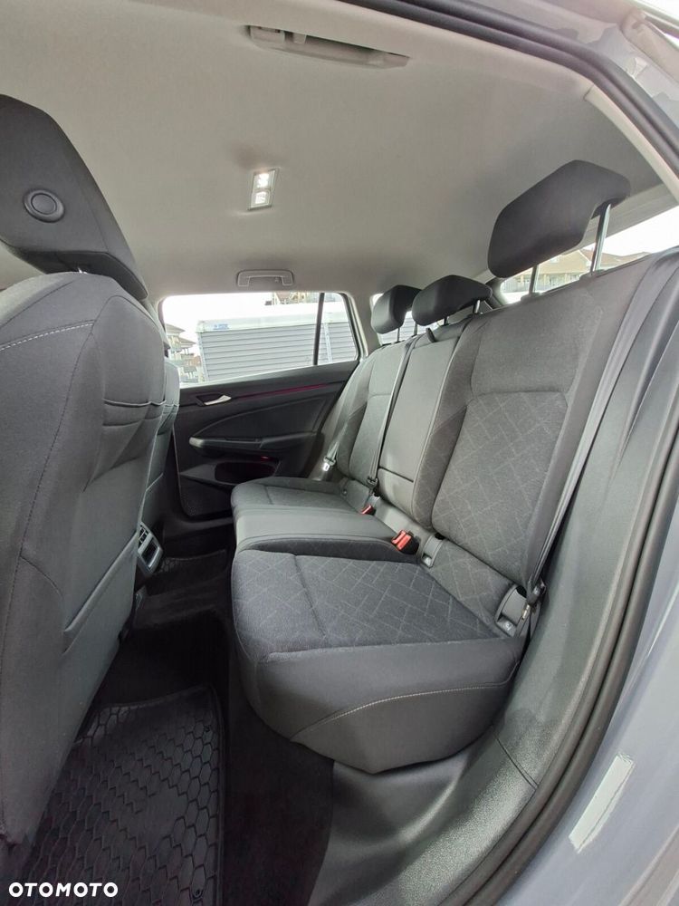 Volkswagen Golf - 13