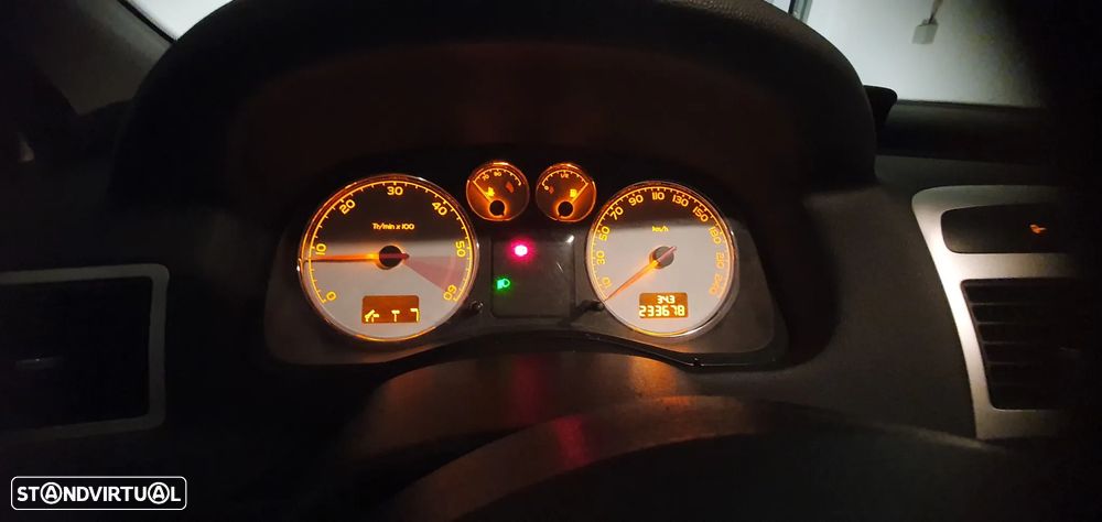 Peugeot 307 1.6 HDi Premium - 7