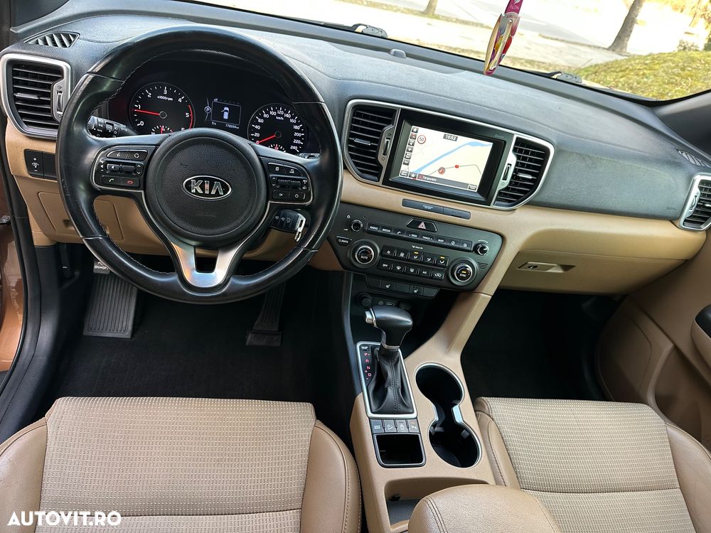 Kia Sportage 1.7 DSL 7DCT 4x2 Style - 12