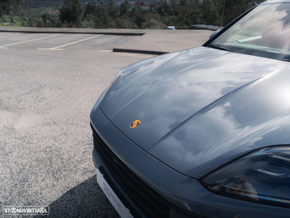 Porsche Cayenne Coupé E-Hybrid - 28