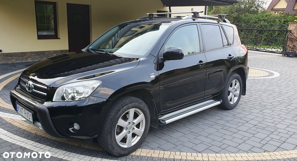 Toyota RAV4 - 2