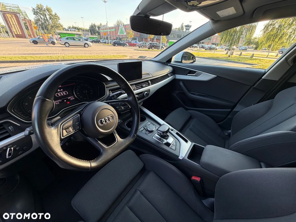 Audi A4 Limousine 2.0 TDI ultra S tronic sport - 11