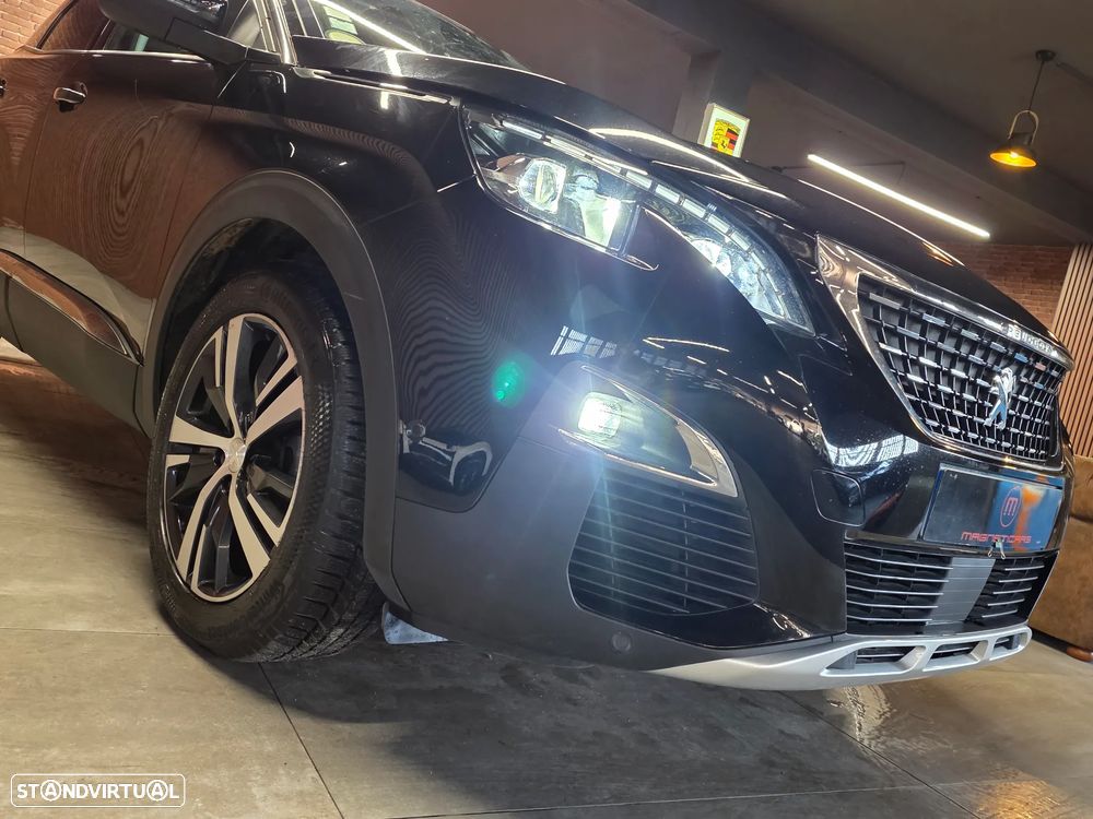 Peugeot 3008 BlueHDi 130 Stop & Start EAT8 Allure - 32