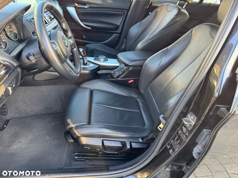 BMW Seria 1 120d Sport-Aut Sport Line - 23