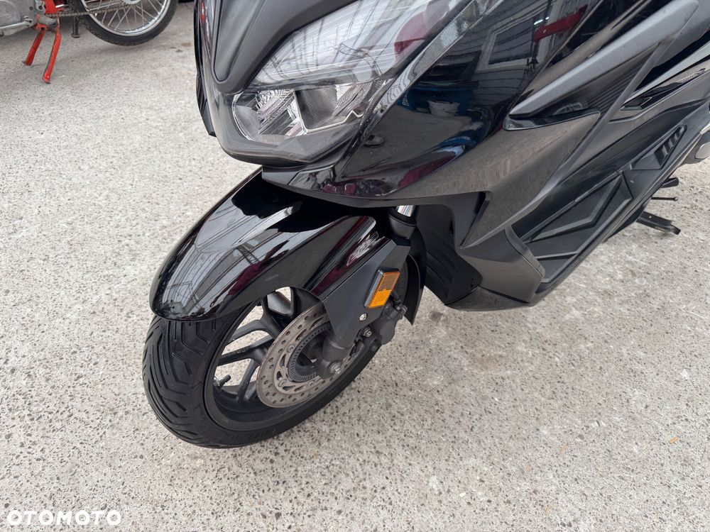 Honda NSS - 17